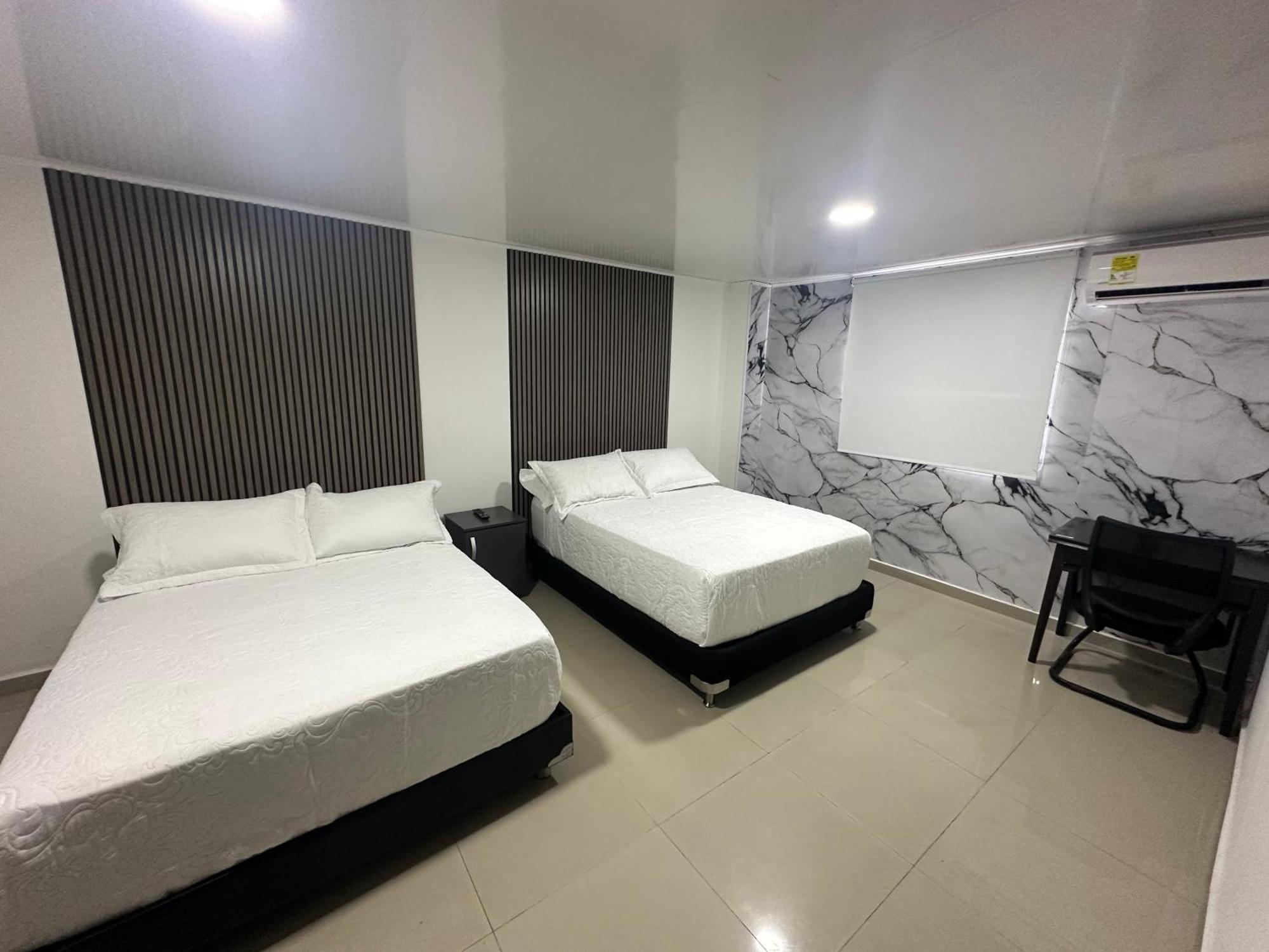 Apartahotel Plaza San Andres  Exterior photo