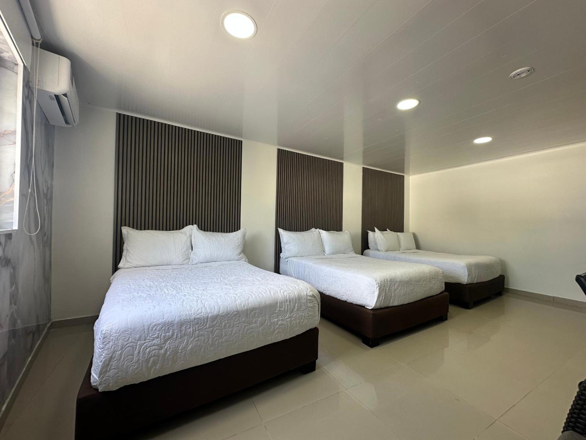 Apartahotel Plaza San Andres  Exterior photo